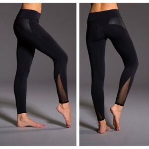 NWT Onzie Shaper Leggings Black Mesh Panel Size M/L